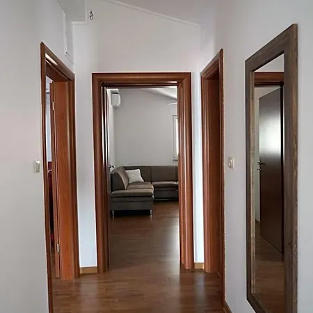 Aparthotel Proxima *